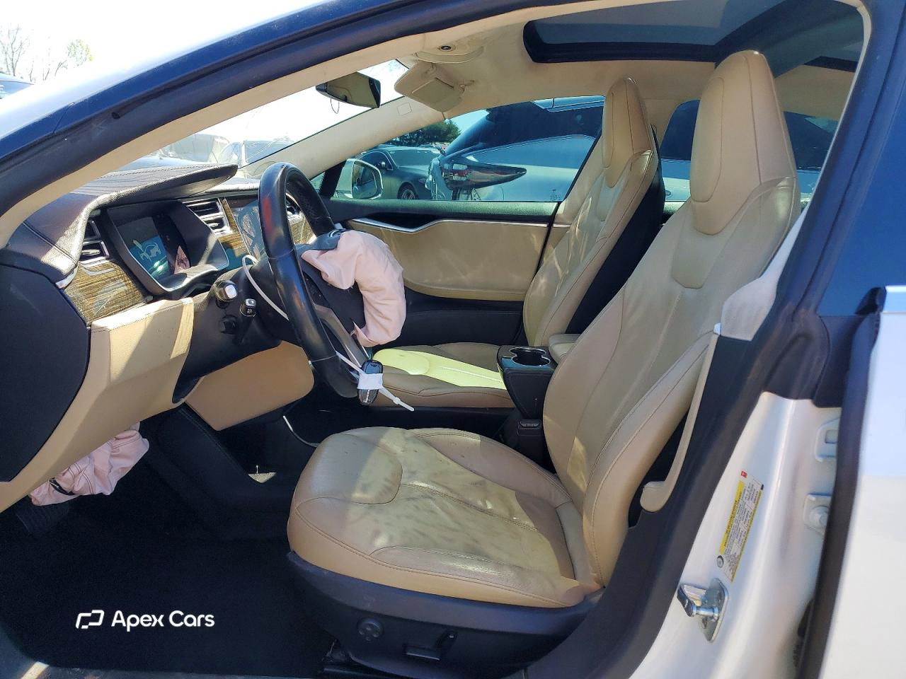 Tesla Model S 2014