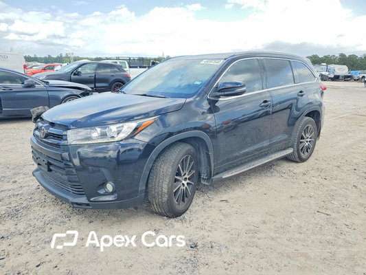Toyota Highlander 2017 - Image 1 of 14