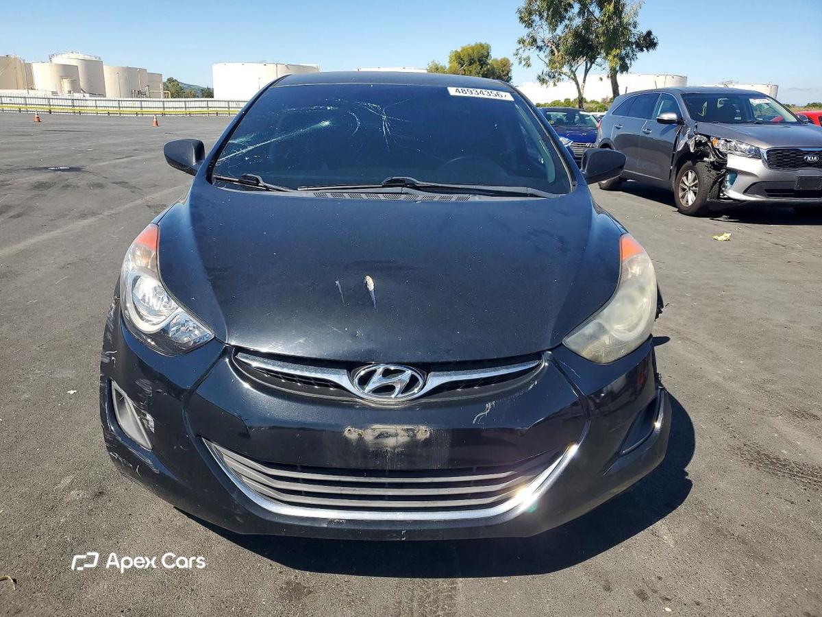 Hyundai Elantra 2013