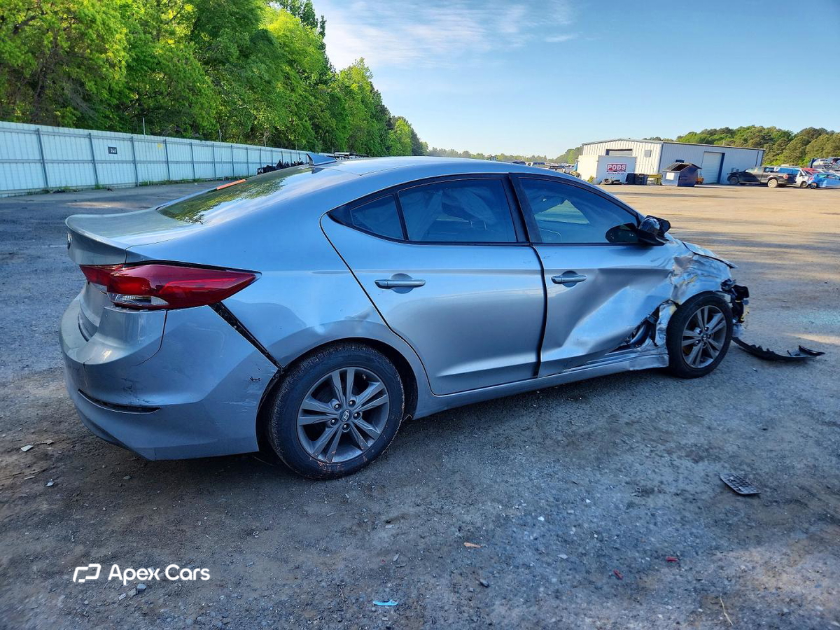 Hyundai Elantra 2017