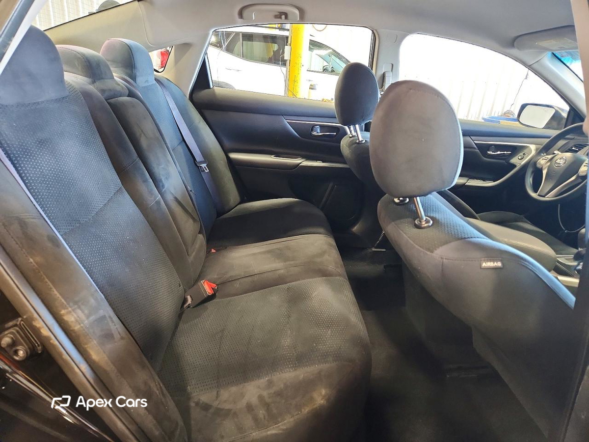 Nissan Altima 2015