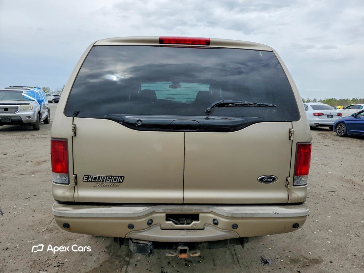 Ford Excursion 2004