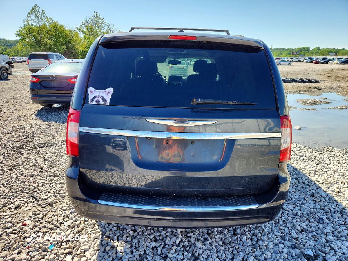 Chrysler Voyager 2013