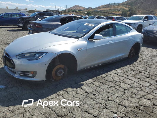 Tesla Model S 2013 - Image 1 of 12