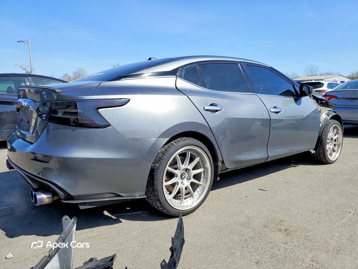 Nissan Maxima 2019