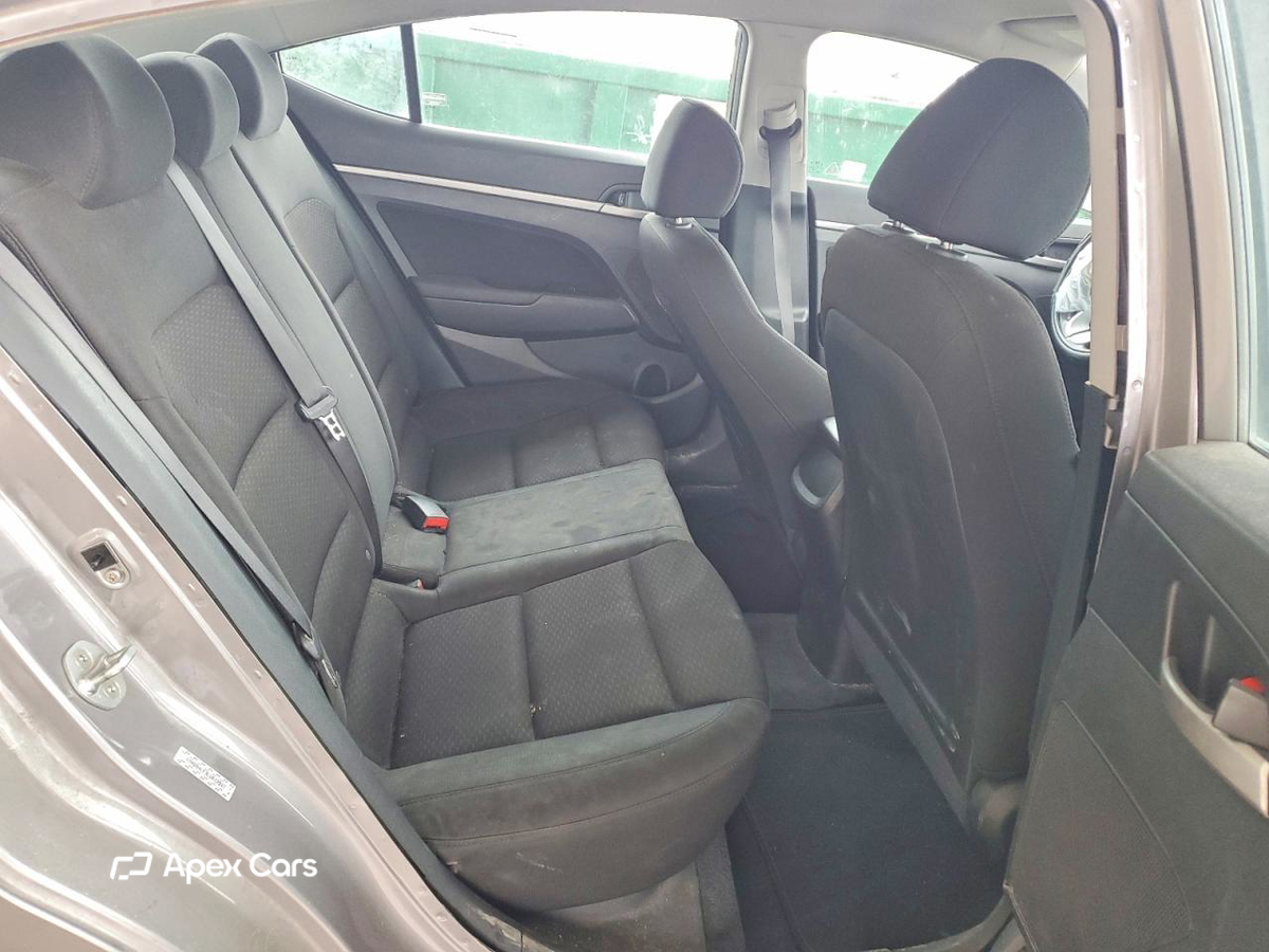 Hyundai Elantra 2020