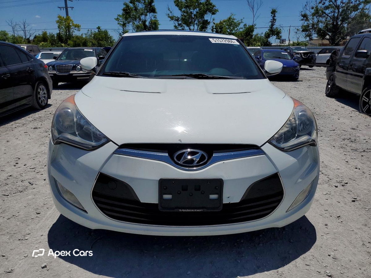 Hyundai Veloster 2012