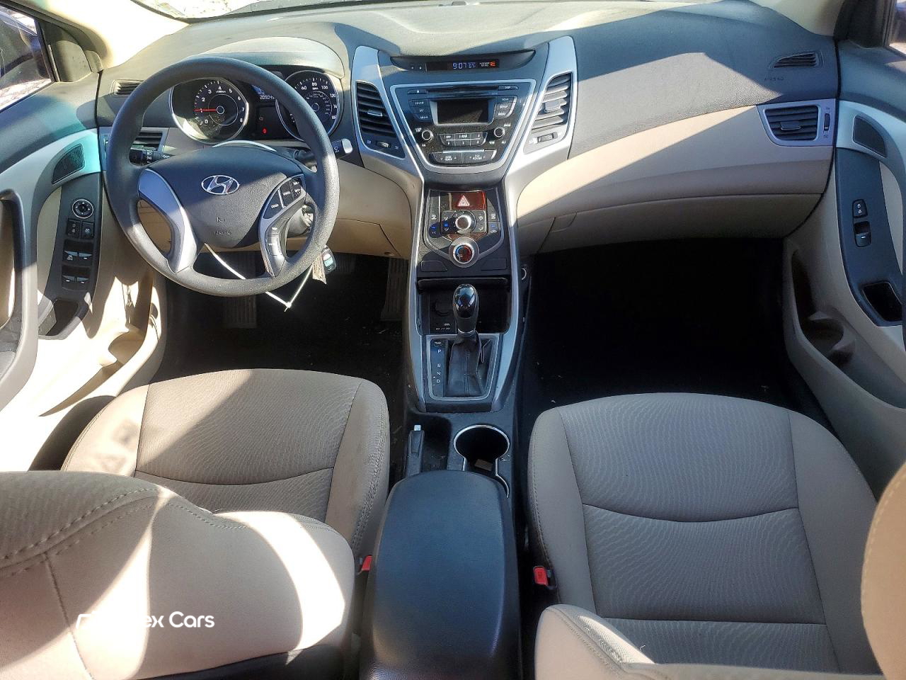Hyundai Elantra 2016
