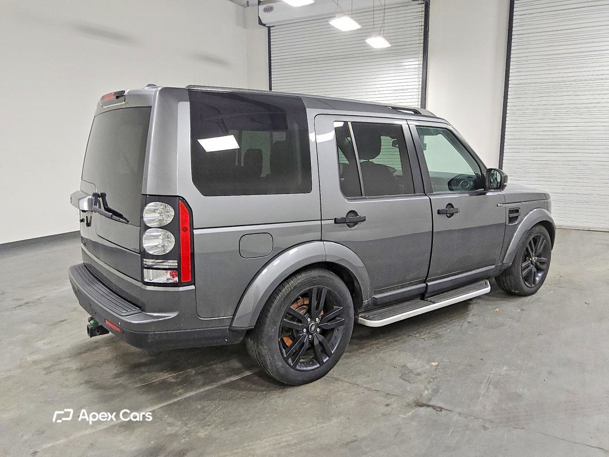 Land Rover LR4 2016
