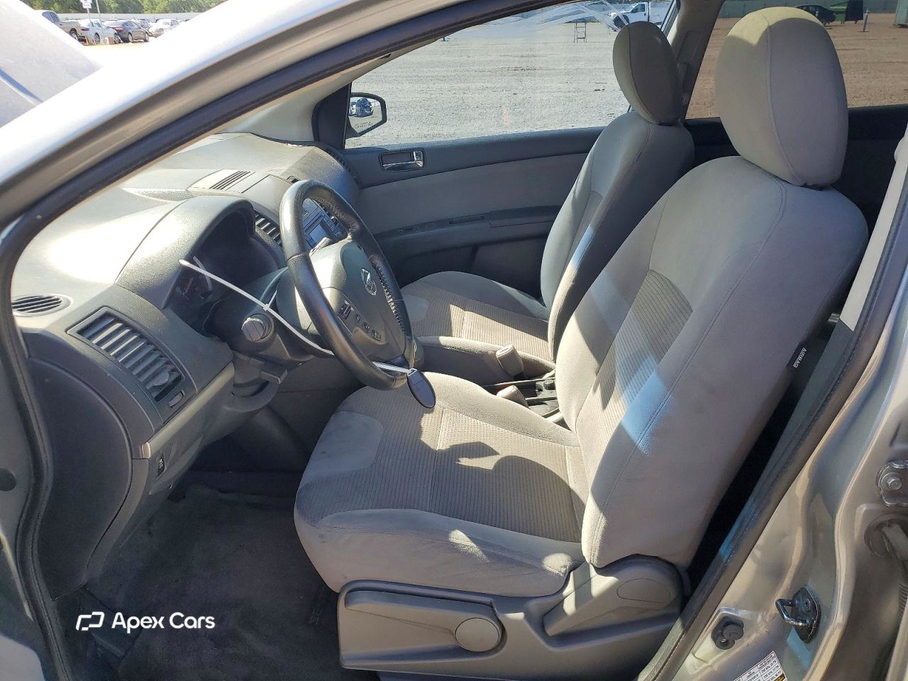 Nissan Sentra 2012