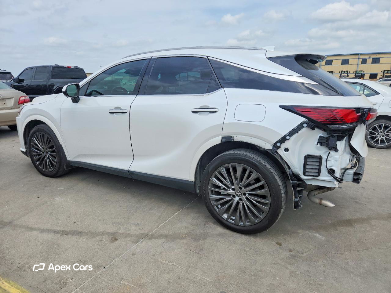 Lexus RX 2023