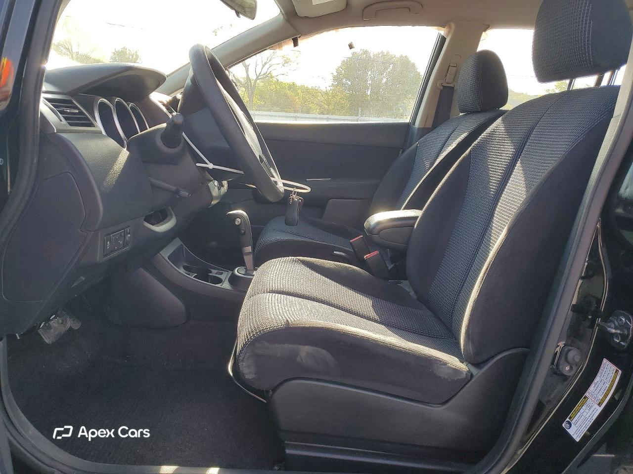 Nissan Versa 2011