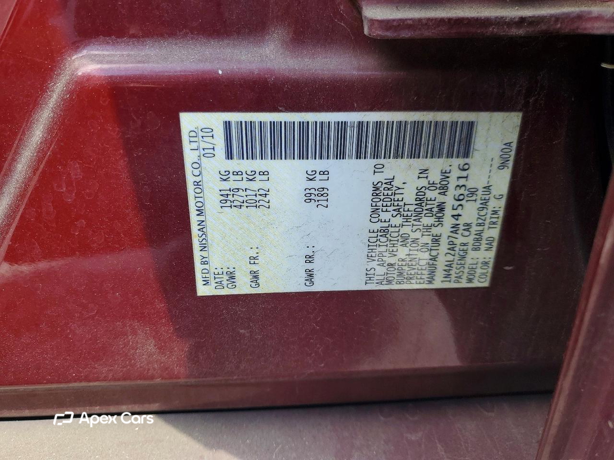 Nissan Altima 2010