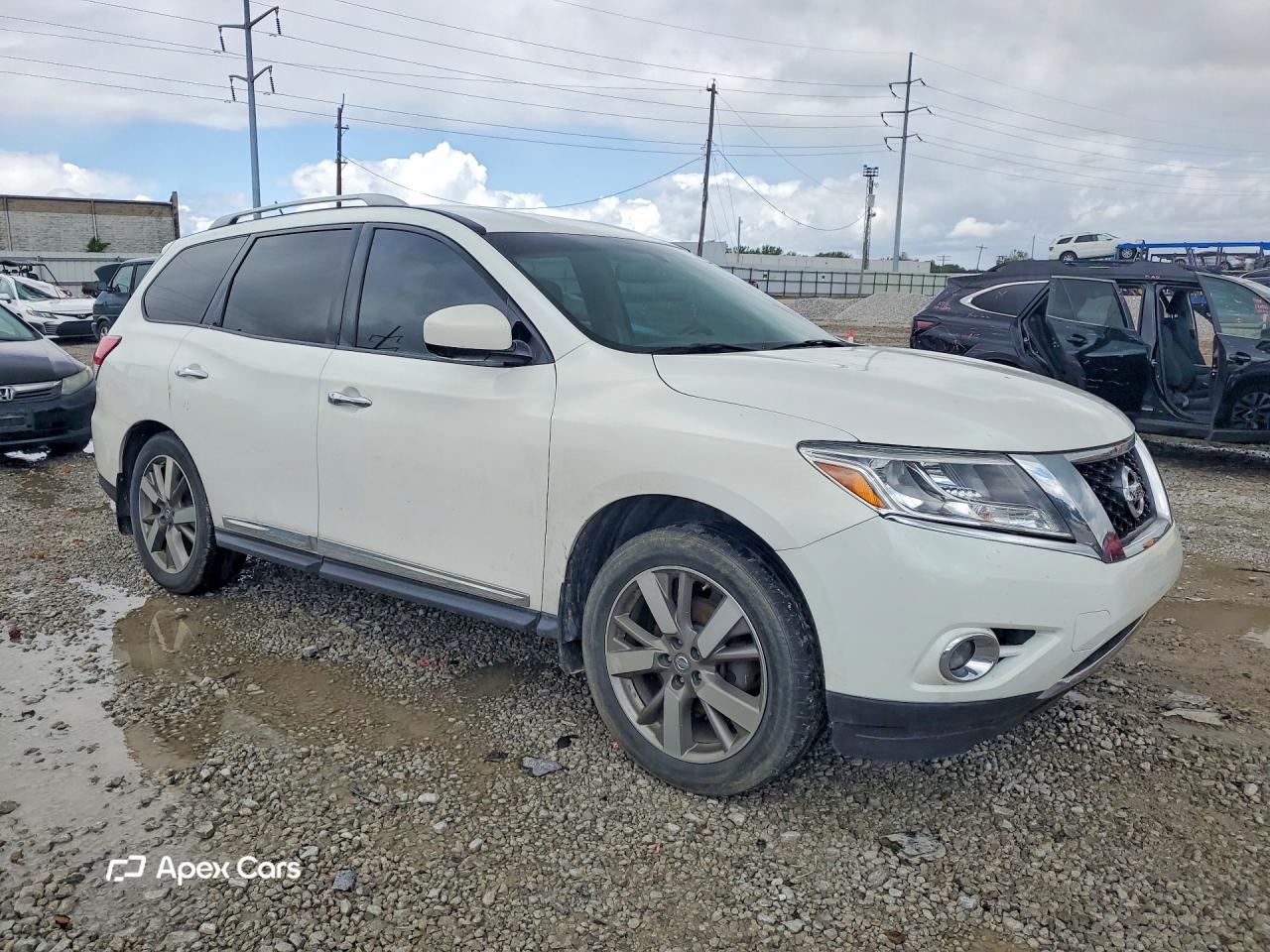 Nissan Pathfinder 2014