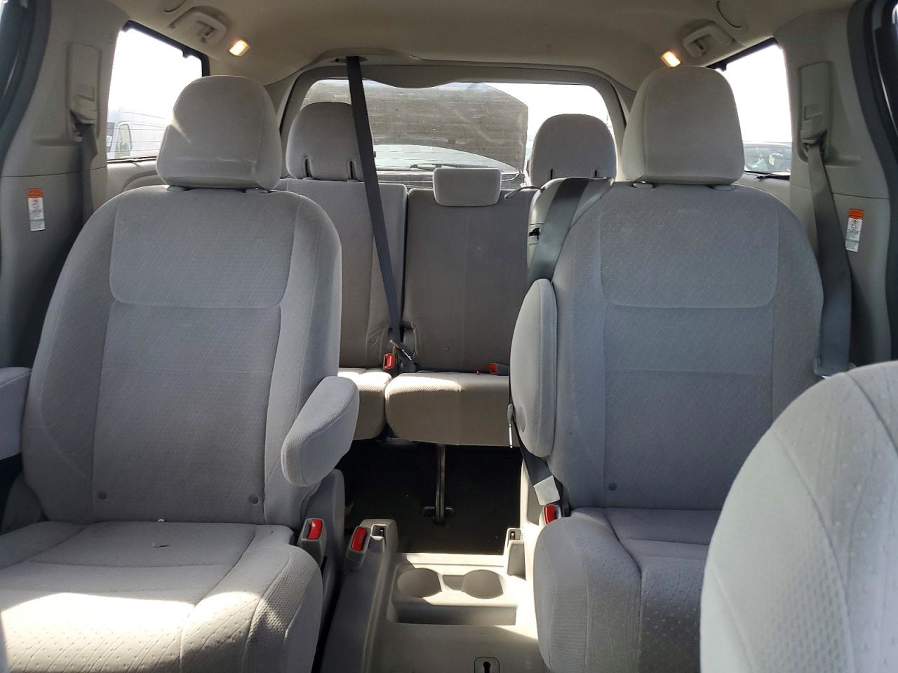 Toyota Sienna 2015