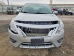 Nissan Versa 2016
