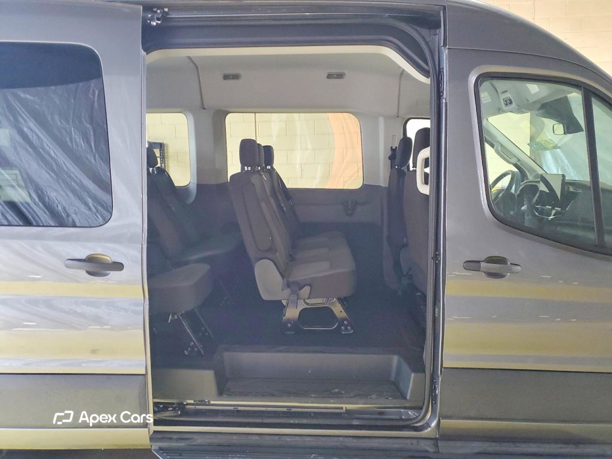 Ford Transit 2024
