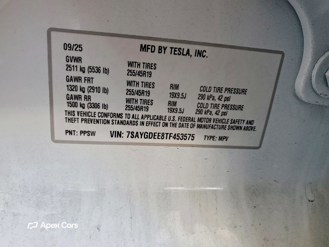 Tesla Model Y 2026