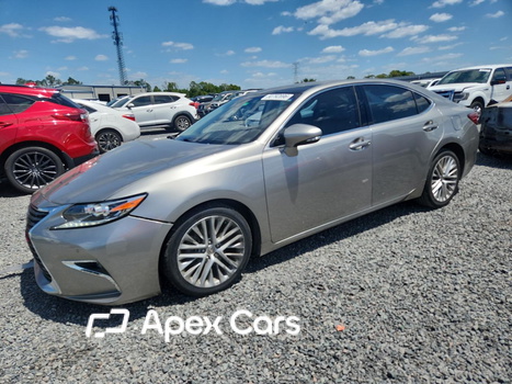 Lexus ES 2017 - Image 1 of 12