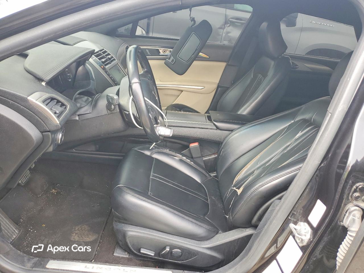 Lincoln MKZ 2020
