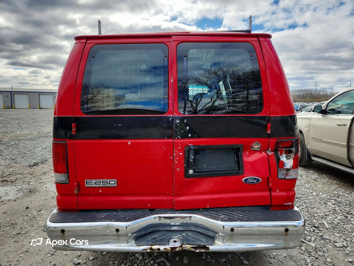 Ford Econoline 2008