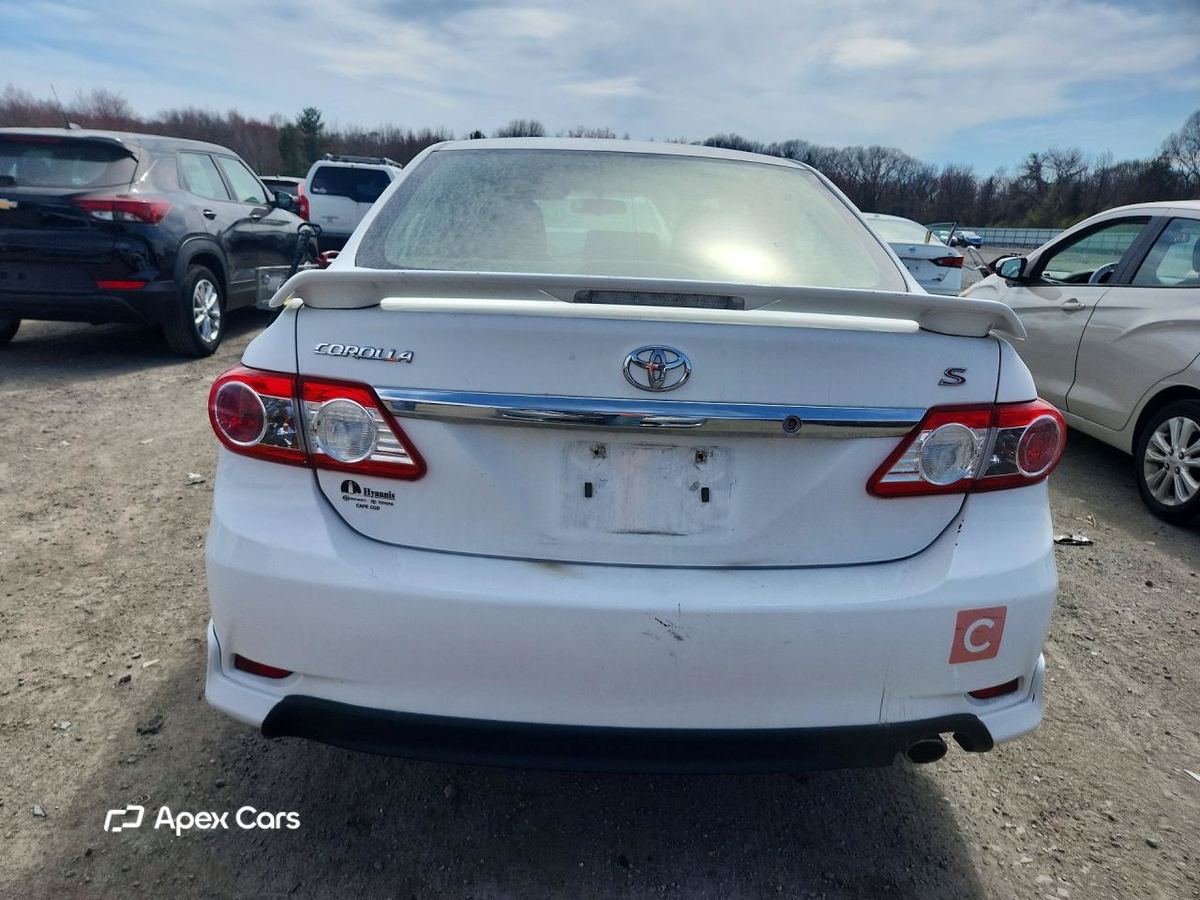 Toyota Corolla 2012