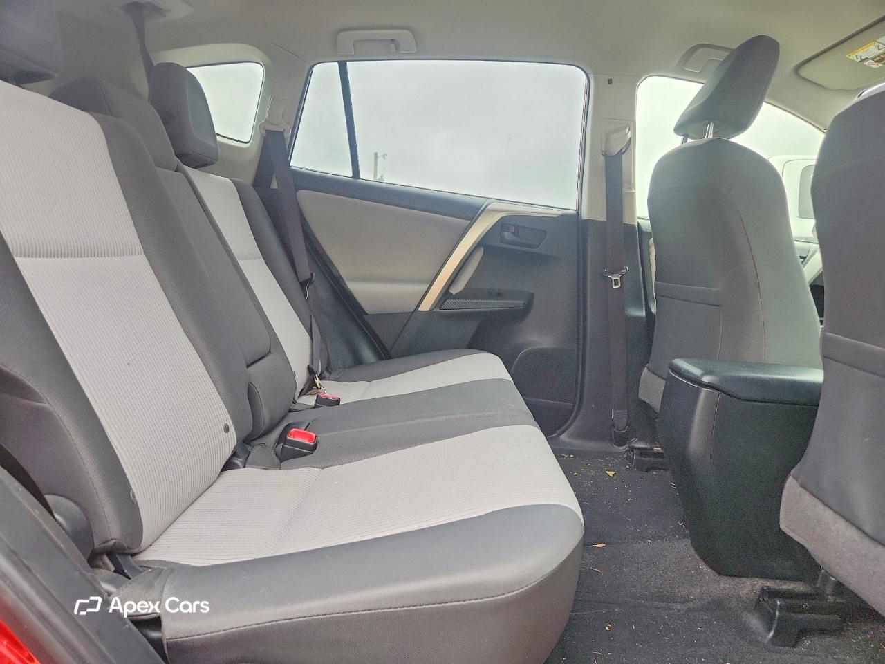 Toyota RAV 4 2015