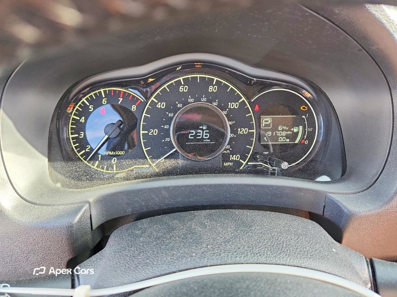 Nissan Versa 2015