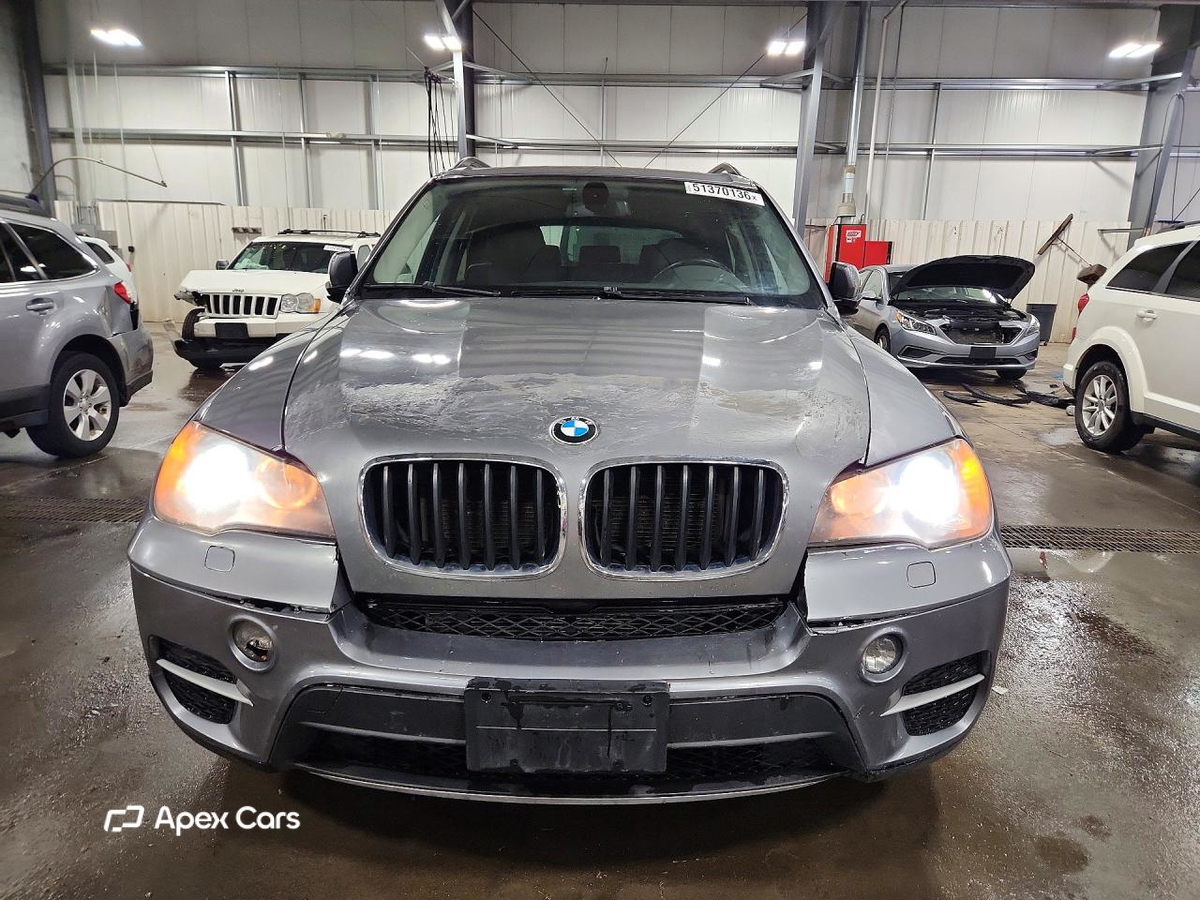 BMW X5 2011