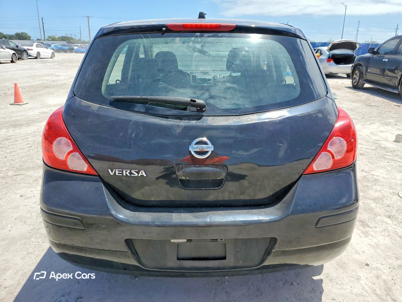 Nissan Versa 2010