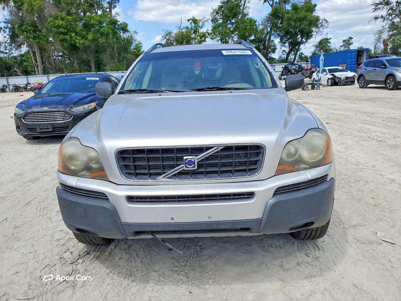 Volvo XC90 2003