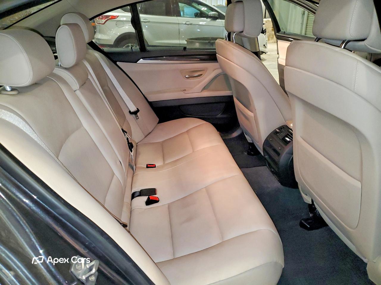 BMW Series 5 2011