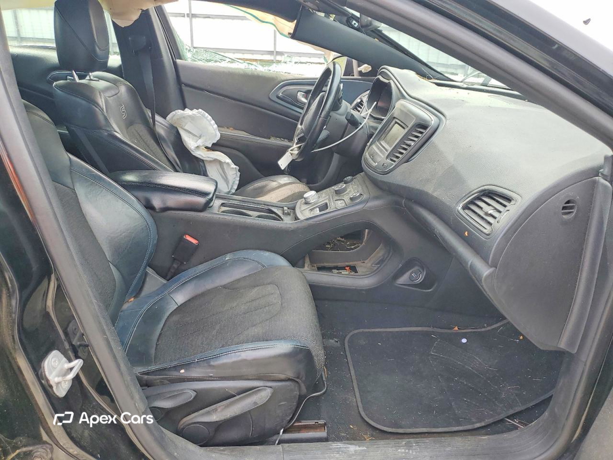 Chrysler 200 2015