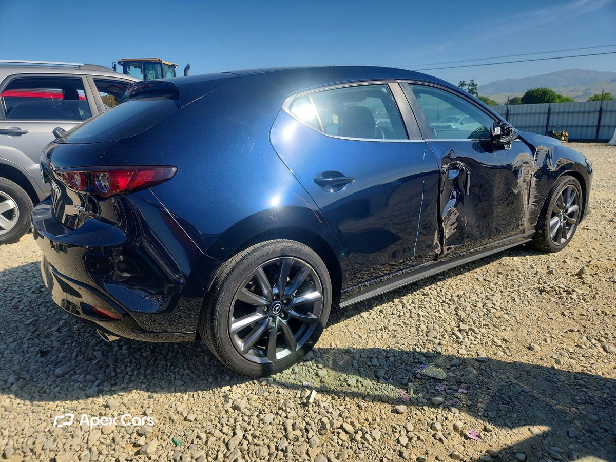 Mazda 3 2021