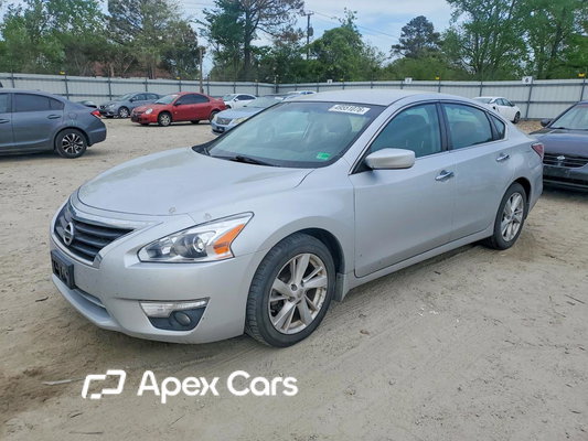 Nissan Altima 2015 - Image 1 of 5