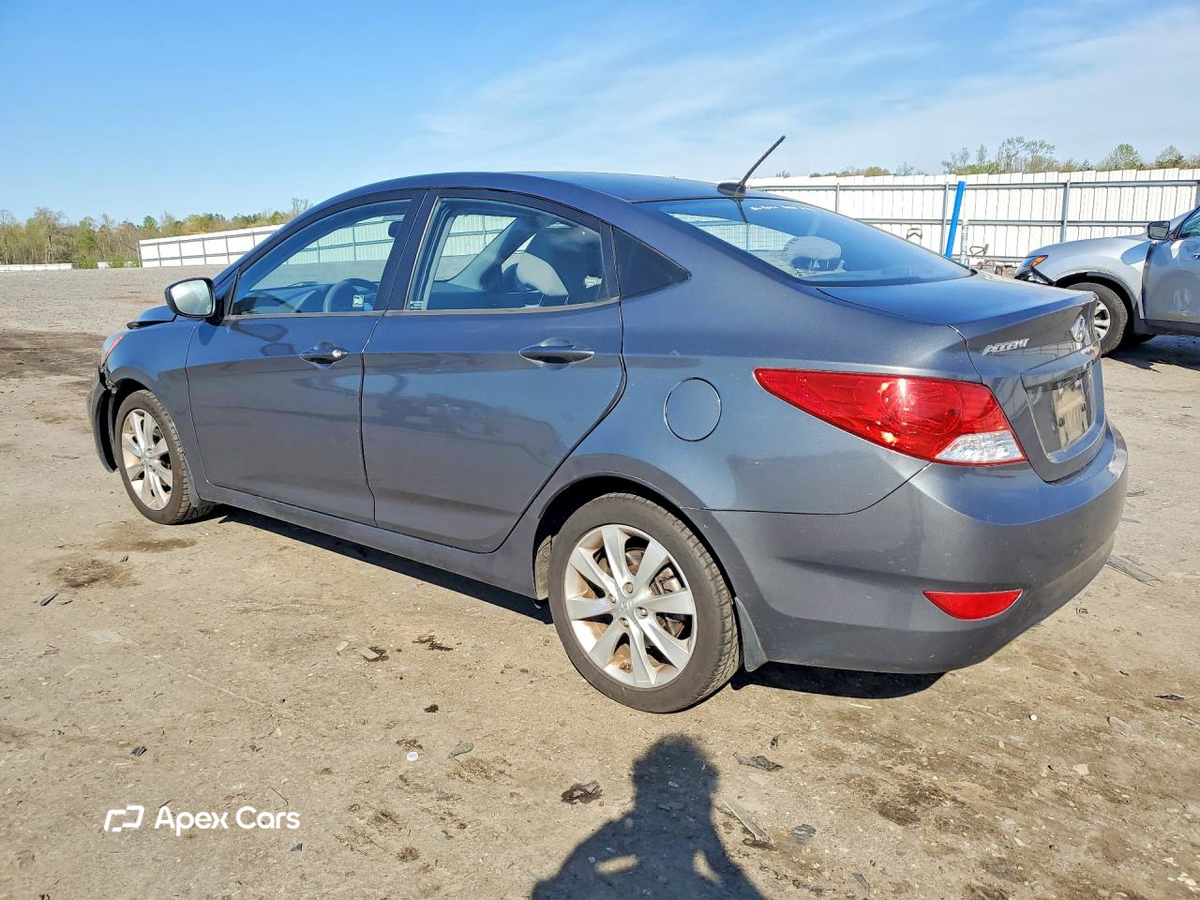 Hyundai Accent 2012
