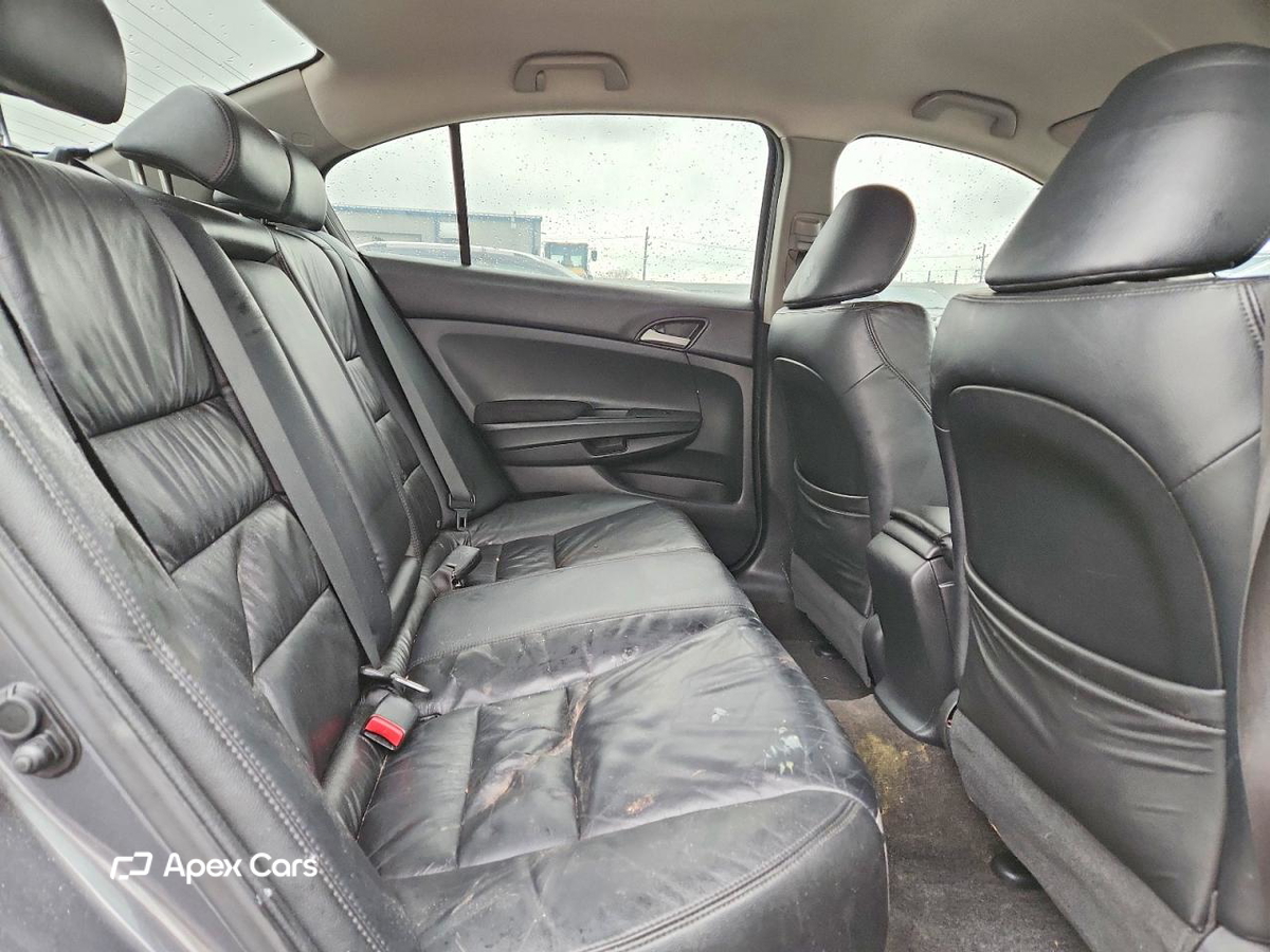 Honda Accord 2011