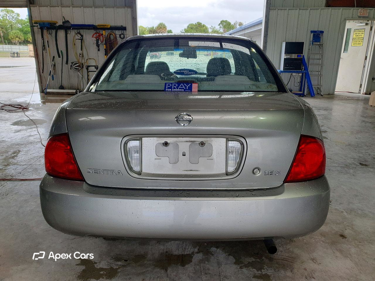 Nissan Sentra 2004