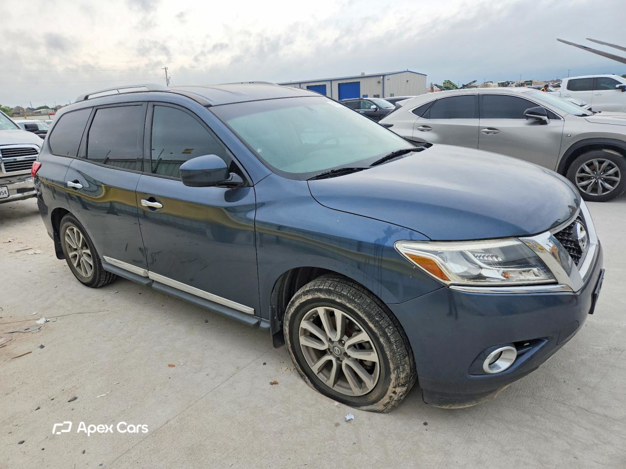 Nissan Pathfinder 2014