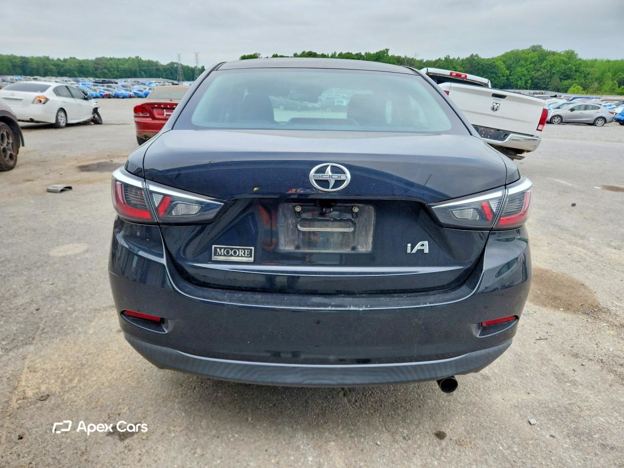 Scion iA 2016