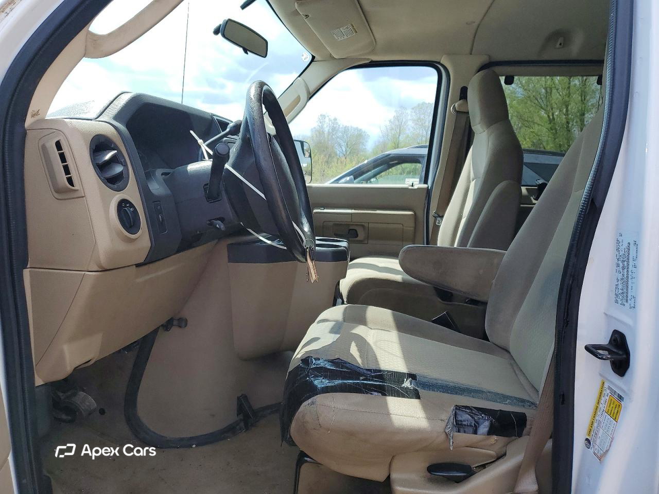 Ford Econoline 2010