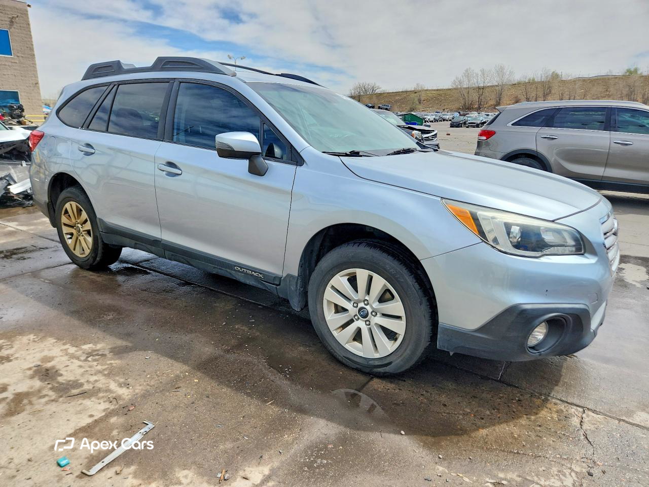 Subaru Outback 2016