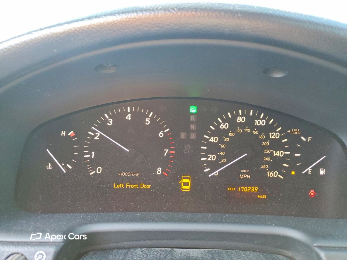 Lexus LS 2004