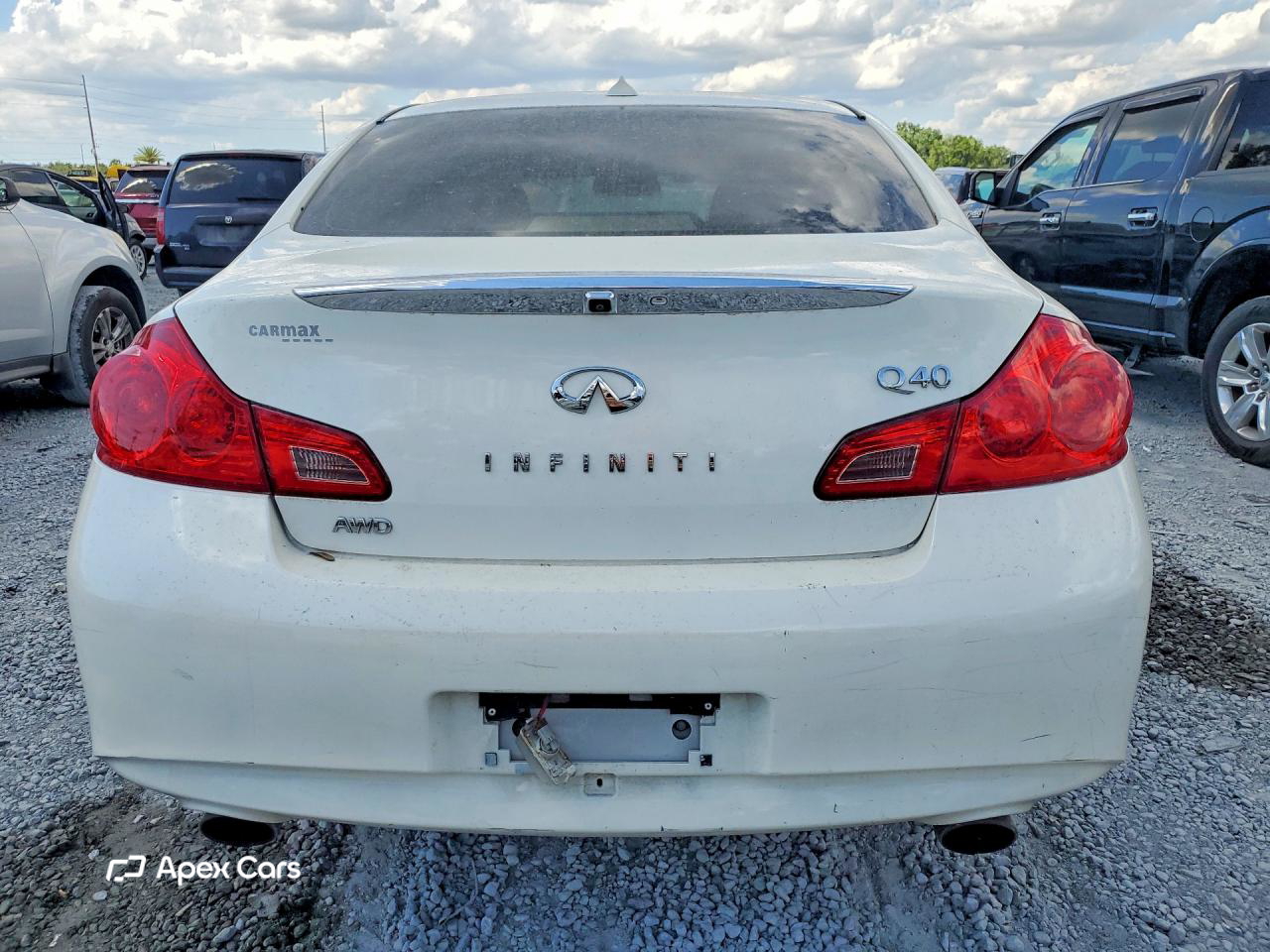 Infiniti Q40 2015