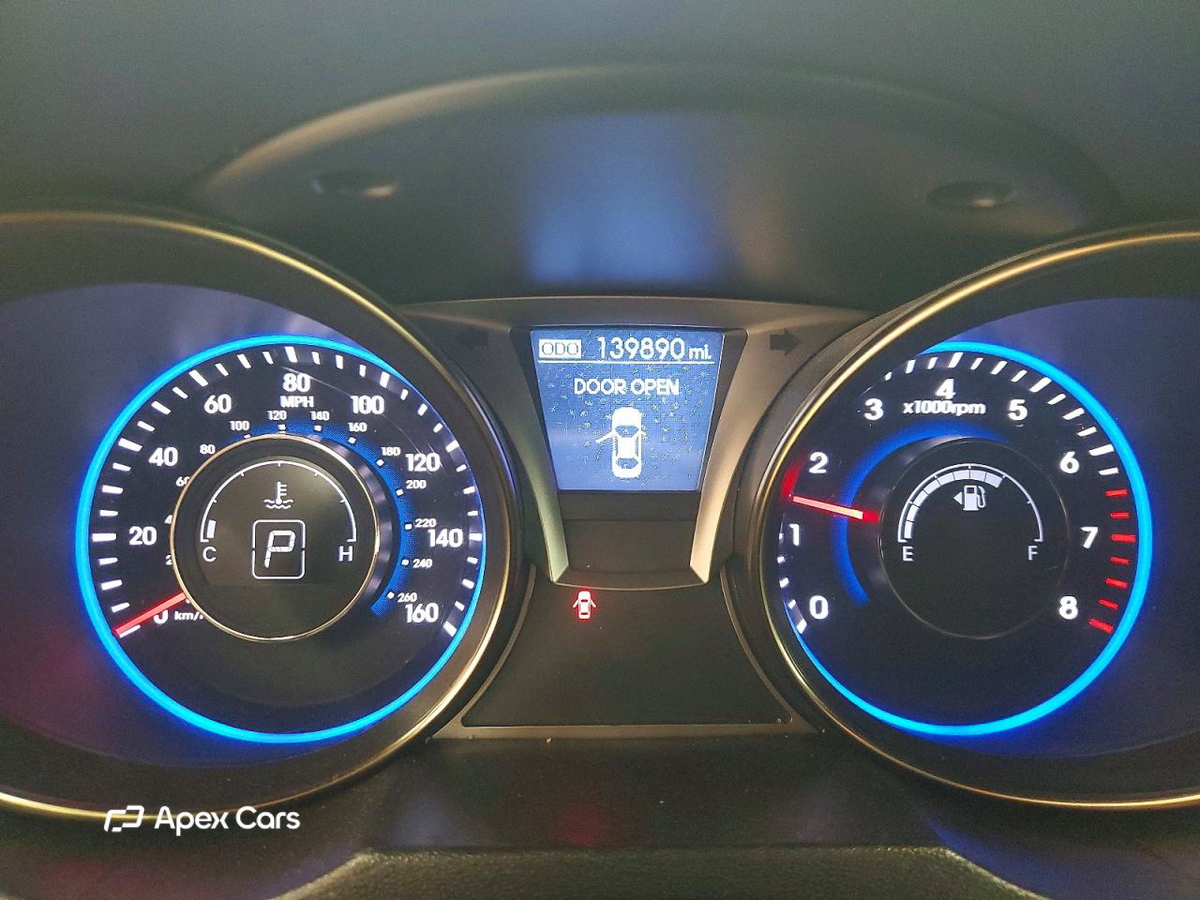 Hyundai Genesis 2013