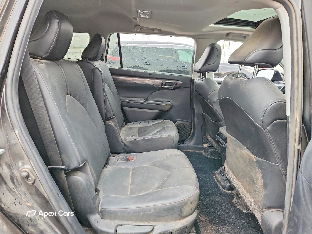 Toyota Highlander 2021