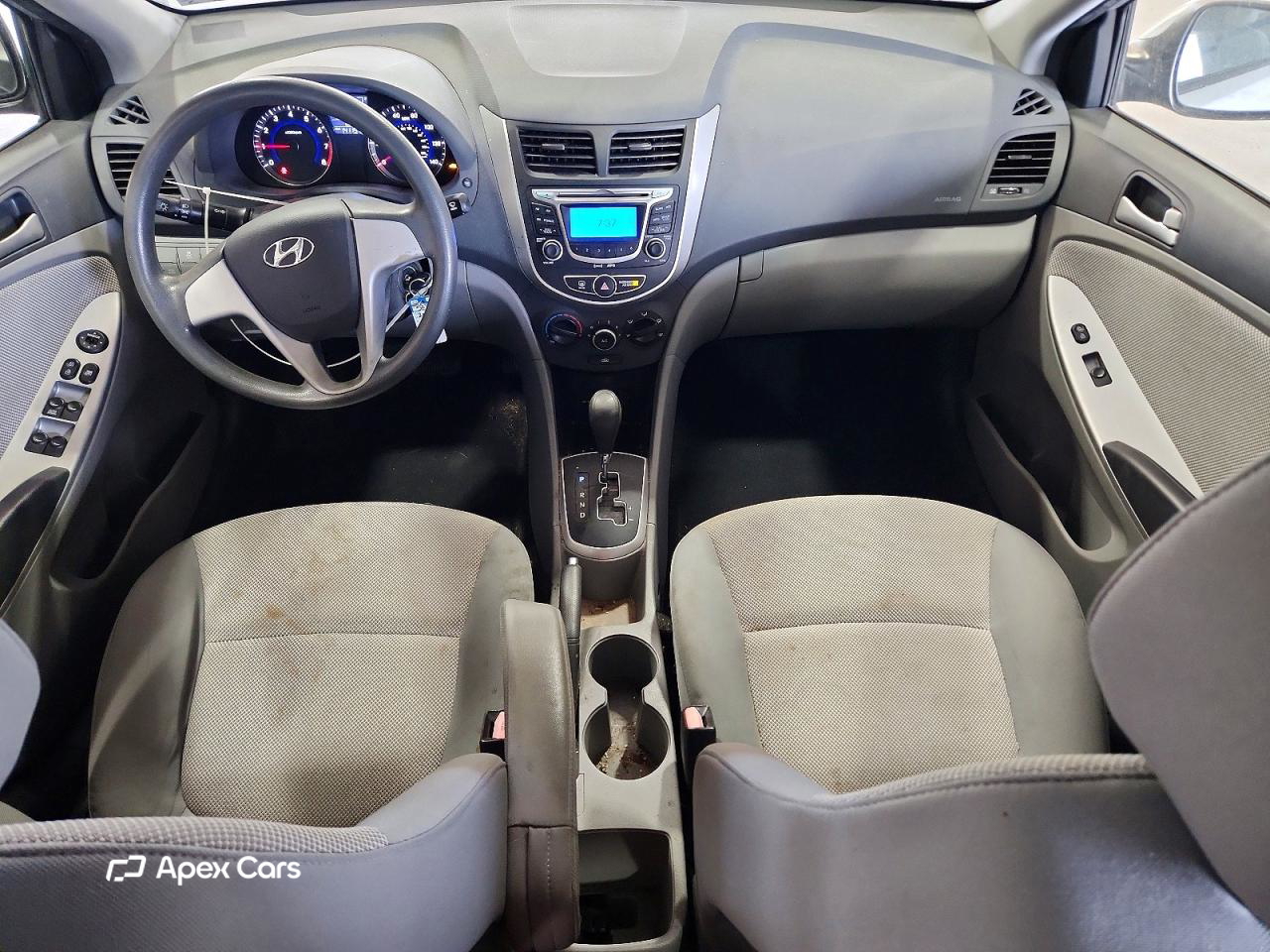 Hyundai Accent 2013