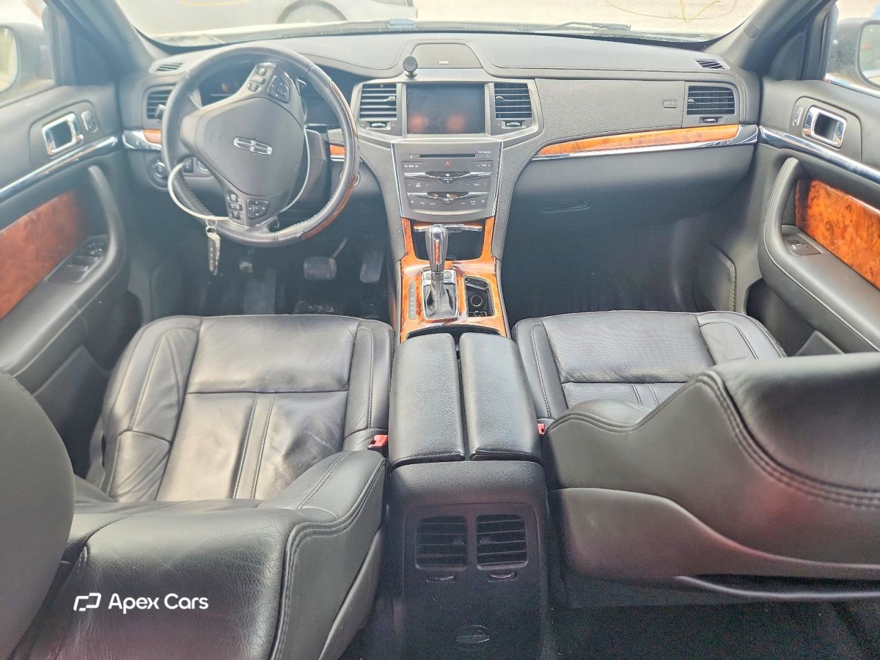 Lincoln MKS 2015