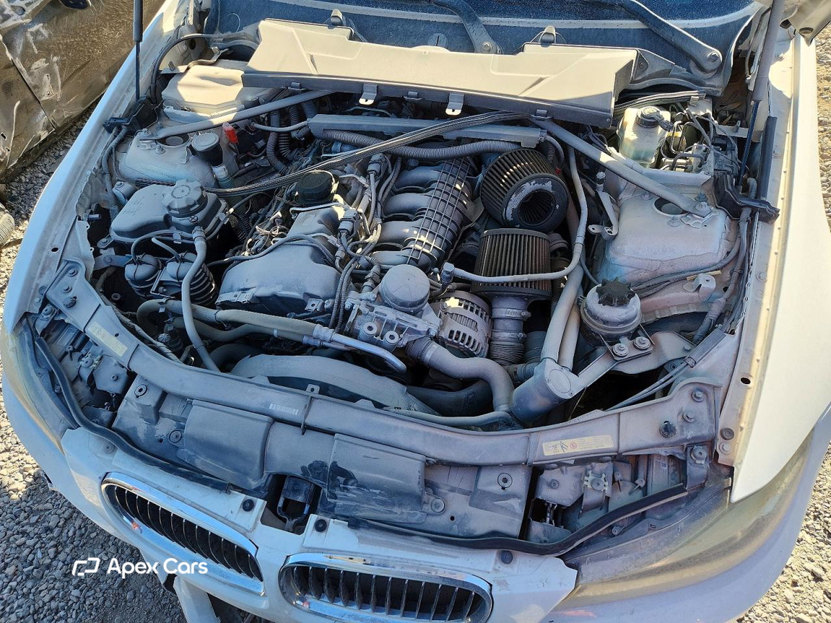 BMW Series 3 2009
