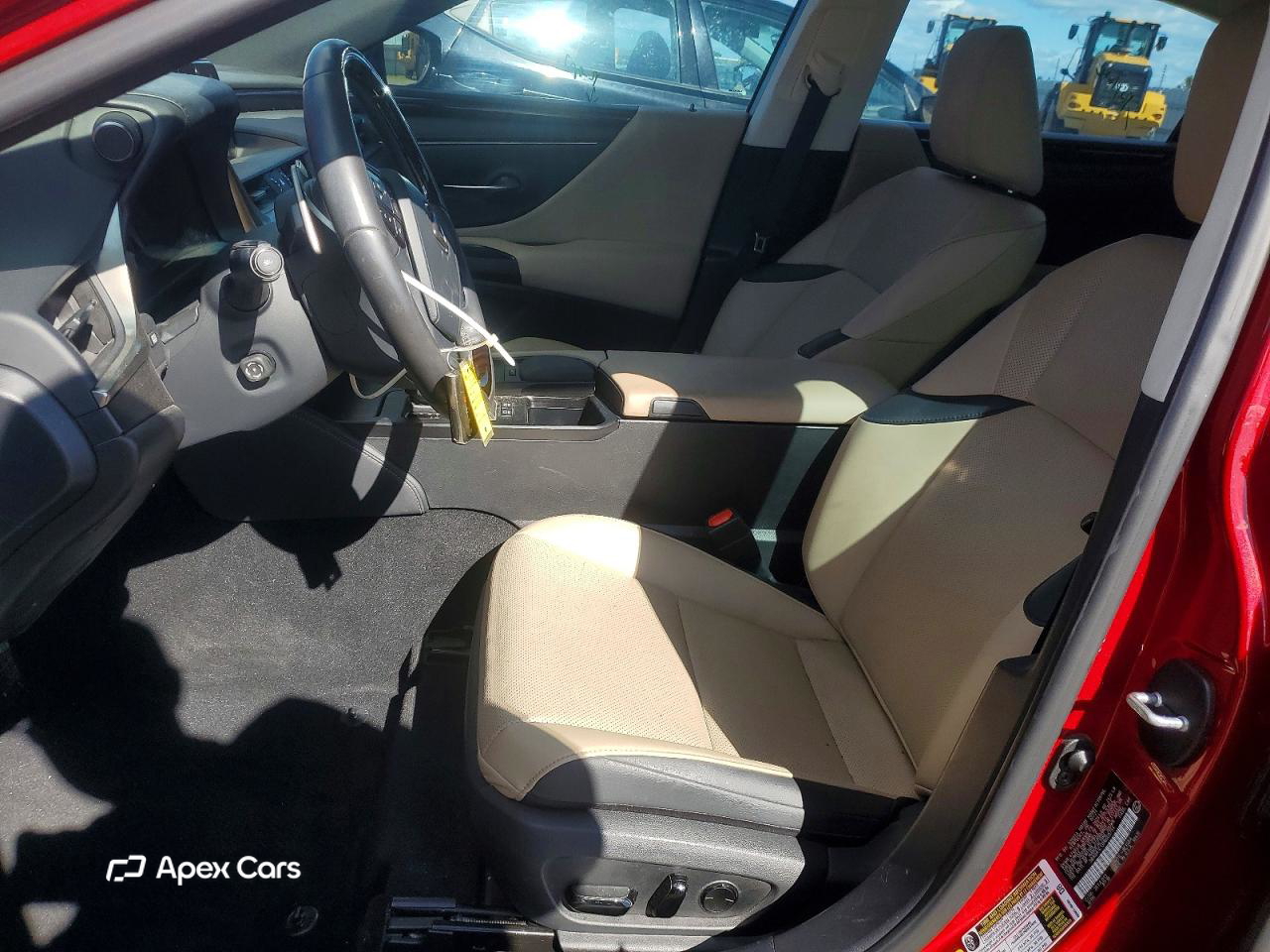 Lexus ES 2021